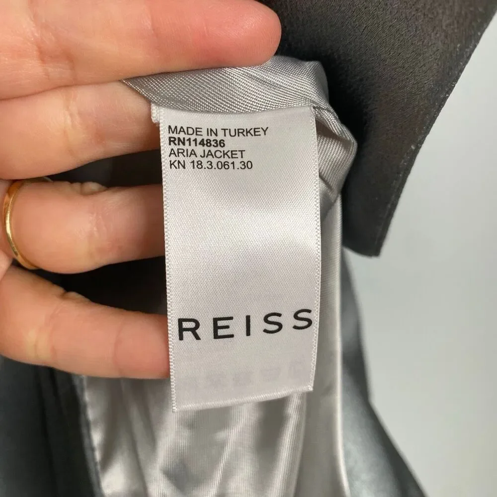 Reiss elevate your